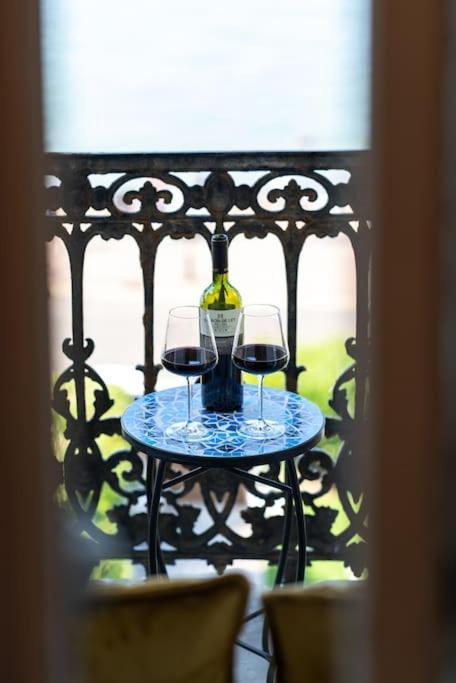 Stylish Beachfront Apartment, Sweeping Ocean Views And Luxury Touches Herne Bay Exterior foto